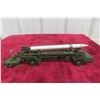 Image 2 : Dinky Supertoys No 666 Missile Erector Vehicle with Corporal Missile and Launching Platform 1959 to