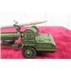 Image 3 : Dinky Supertoys No 666 Missile Erector Vehicle with Corporal Missile and Launching Platform 1959 to