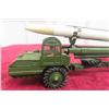 Image 8 : Dinky Supertoys No 666 Missile Erector Vehicle with Corporal Missile and Launching Platform 1959 to