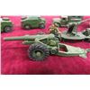Image 8 : 10 Dinky Military Tanks Jeeps Guns Plus