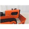 Image 3 : Tonka T-6 Bulldozer and Tilt Deck Trailer 1970s Pressed Steel State Highway Dept 14" Long