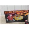 Image 11 : Acme 1941 Red Flamed Willys Gasser Die Cast 1/18 Scale Limited Edition Only 400 Produced