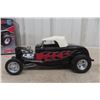 Image 2 : Vintage Deuce Die Cast 1/18 Scale 32 Ardon Limited Edition 1 of 996