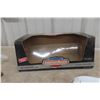 Image 10 : American Muscle 1967 Corvette 1/18 Scale Die Cast in Box