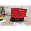 Image 11 : Brunswick Toys International Dump Truck, Cast Aluminum and Pressed Steel, Limited Edition #5, 15 1/