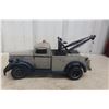 Image 1 : Highway 61 1941 Ford Wrecker Tow Truck, 1/16 Scale Die-Cast