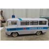 Image 4 : Shanghai SH120 Friction Vintage Ambulance, Tin, in Box