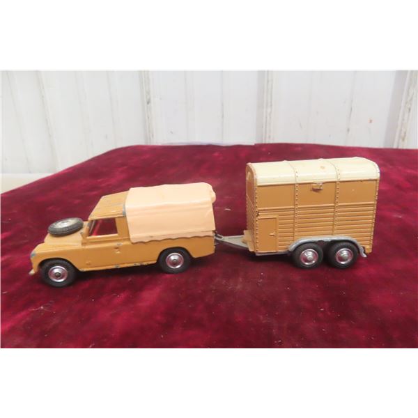 Corgi No. 102 Land Rover with Rice Pony Trailer, 1/43 Scale (1958–1968)