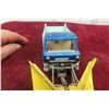 Image 3 : Dinky Toys No. 439 Ford D800 Snow Plow and Tipper Truck (1970–1978), 1/43 Scale