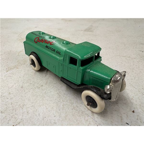 Dinky Tanker Truck No. 25D Castrol (1930–1950), 1/43 Scale