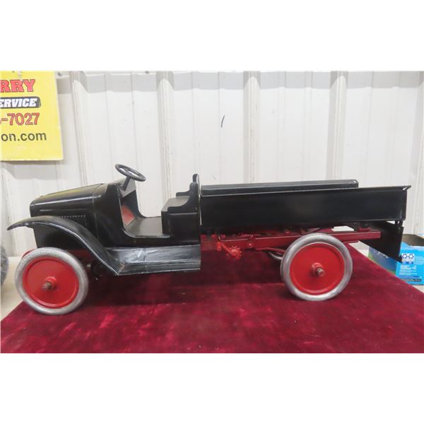 Buddy L Pressed Steel Dump Truck with Chain Lift, 1930s, 25" Long, Professionally Restored