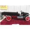Image 9 : Buddy L Pressed Steel Dump Truck with Chain Lift, 1930s, 25" Long, Professionally Restored