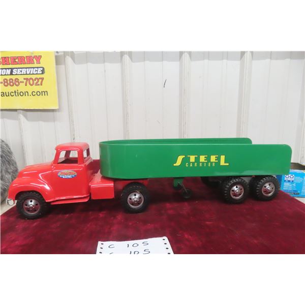 Tonka Semi Truck with Steel Carrier Trailer, Pressed Steel, 1950s, 23 1/2" Long
