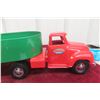 Image 7 : Tonka Semi Truck with Steel Carrier Trailer, Pressed Steel, 1950s, 23 1/2" Long