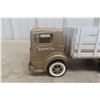 Image 2 : ERTL 6800 White Stake Truck, Die-Cast (1973–1979), 13 1/2" Long