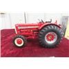 Image 2 : ERTL International 1206 Wheatland Tractor, 1/16 Scale Die-Cast, in Box