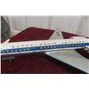 Image 5 : Tomiya DeLuxe Super Sonic Jet Liner No. 649, Tin Lithograph, Battery Operated, 19" Wingspan, 1960s