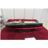 Image 8 : Rare 1940s Ito Japan Toy Wooden Battery-Operated Speedboat, 18" Long