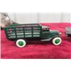 Image 6 : 2 Dinky Trucks: No. 25F Market Gardener Truck (1930s–1940s) and No. 25E Tipping Truck (1946–1950),