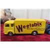 Image 2 : 2 Dinky Supertoys: #514 Guy Van (Lyons) 1952 & #514 Guy Van Weetabix 1952, both 1/43 scale