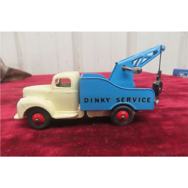 Dinky No. 430 Commer Breakdown Lorry 1/43 scale (1954–1959)