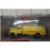 Image 2 : Corgi Mack B Rigid Tanker (White Rose) 1/50 scale, in box