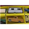 Image 7 : Matchbox G-4 Farm Gift Set by Lesney (1960), 6 assorted die-cast vehicles, 1/64 scale, in box