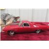 Image 6 : 2 Die Cast Cars, 1/18 Scale: 1964 Buick Riviera and 1970 Chevrolet El Camino SS