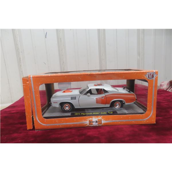 Detroit Muscle 1971 Plymouth Hemi Cuda, 1/24 Scale Die Cast, In Box