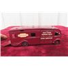 Image 3 : Dinky Supertoy No. 581 Horse Box, 1953, 1/43 Scale