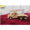 Image 1 : Dinky Supertoy No. 888 Camion Petrolier Schlumberger Oilfield Gin Pole Truck, 1/43 Scale,