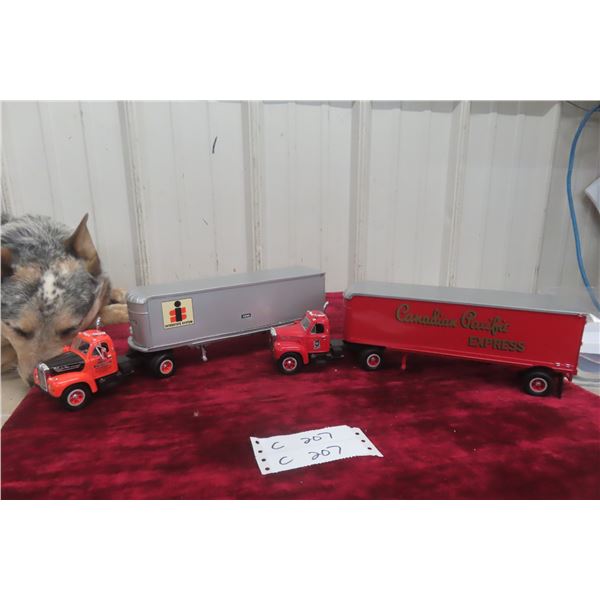 2 First Gear 1/34 Scale Die Cast Semi Trucks and Trailers, Canadian Pacific