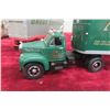 Image 10 : 2 First Gear 1/34 Scale Die Cast Semi Trucks and Trailers, Great Southern and Mack
