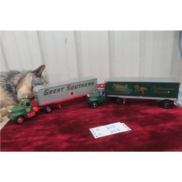 2 First Gear 1/34 Scale Die Cast Semi Trucks and Trailers, Great Southern and Mack