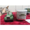 Image 5 : 2 First Gear 1/34 Scale Die Cast Semi Trucks and Trailers, Great Southern and Mack
