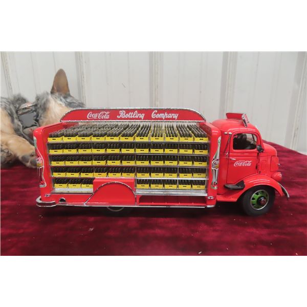 Danbury Mint 1/24 Scale Die Cast 1938 Replica GMC Coca-Cola Delivery Truck