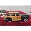 Image 6 : 4 Die Cast 1/24 Scale Cars