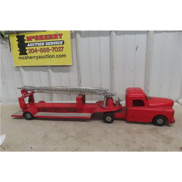 Structo SFD Ladder Fire Truck, 1950s, Pressed Steel, 33"