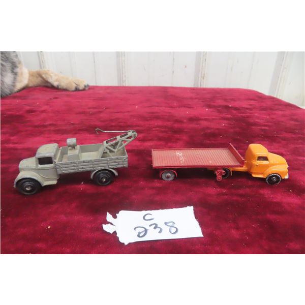 2 Dinky Trucks 30E Breakdown 1935–48 and Dublo 072 Bedford Boith 1/76 Scale