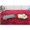 Image 5 : 2 Dinky 1/43 Bedford End Tipper 410 1940s and 428 Farm Truck 1955