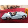 Image 2 : 3 Dinky Cars 1/43 105 Triumph 1/76 067 Austin Taxi and 1/76 061 Ford Prefect
