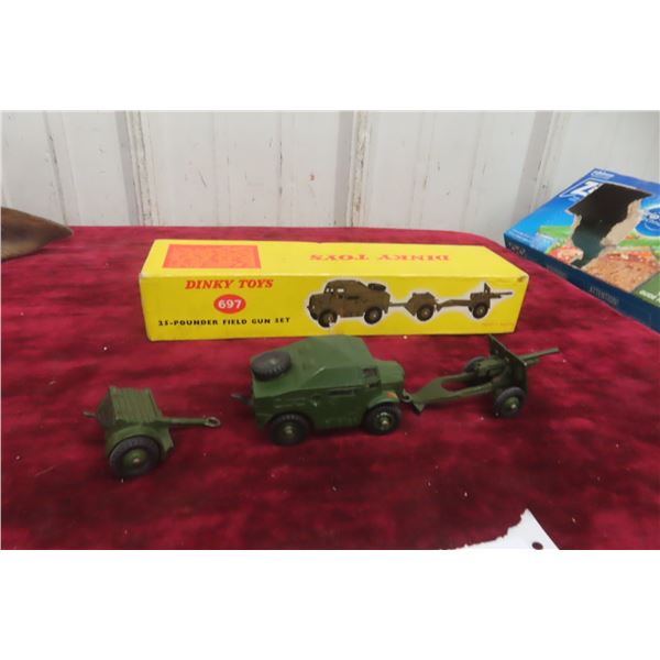 Dinky Military 3 Pieces 697 25 Pounder Field Gun Set with Box