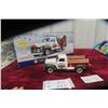 Image 3 : Franklin Mint 1/24 Scale Die Cast and Box Limited Edition 9900 2000 Xmas Truck