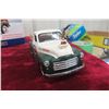Image 4 : Franklin Mint 1/24 Scale Die Cast and Box Limited Edition 9900 2000 Xmas Truck