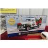 Image 6 : Franklin Mint 1/24 Scale Die Cast and Box Limited Edition 9900 2000 Xmas Truck