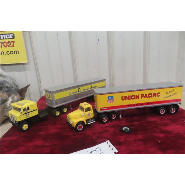 2 First Gear 1/34 Scale Semi Truck and Trailer Union Pacific Illinois California Express