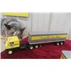 Image 6 : 2 First Gear 1/34 Scale Semi Truck and Trailer Union Pacific Illinois California Express