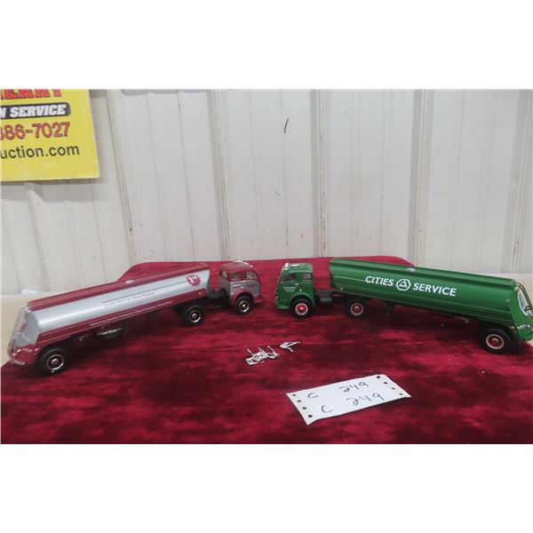 2 First Gear 1/34 Scale Tanker Truck and Trailer, 53 White's