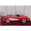 Image 3 : Solido 1/12 Scale Die-Cast Chevy Corvette