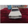 Image 3 : Sun Star 1/18 Scale Die-Cast 1963 Chevy Corvair with Box